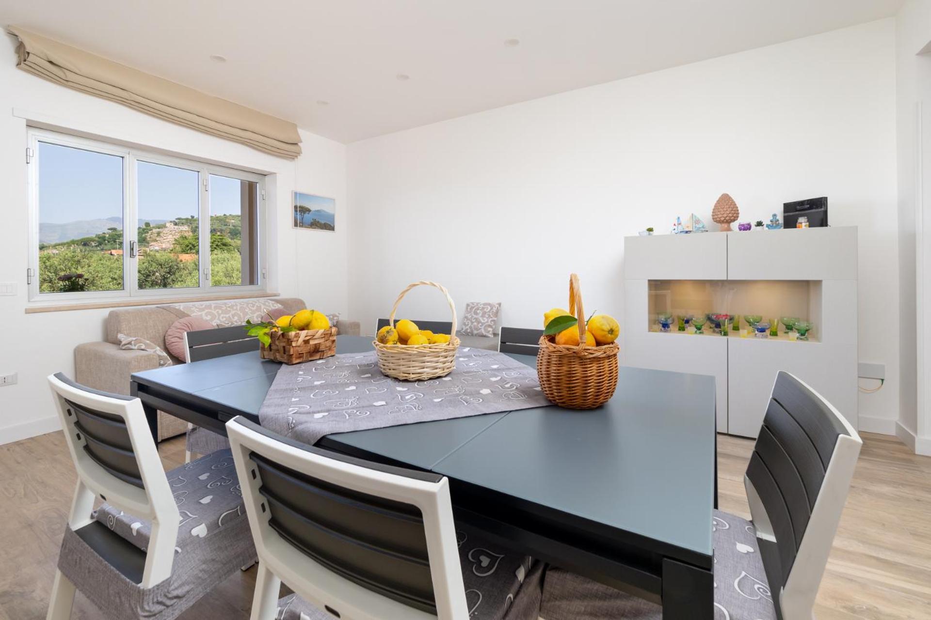 Nonno Angelo - 4 Bedrooms With Free Parking & Seaview Balcony Sorrento Exteriér fotografie