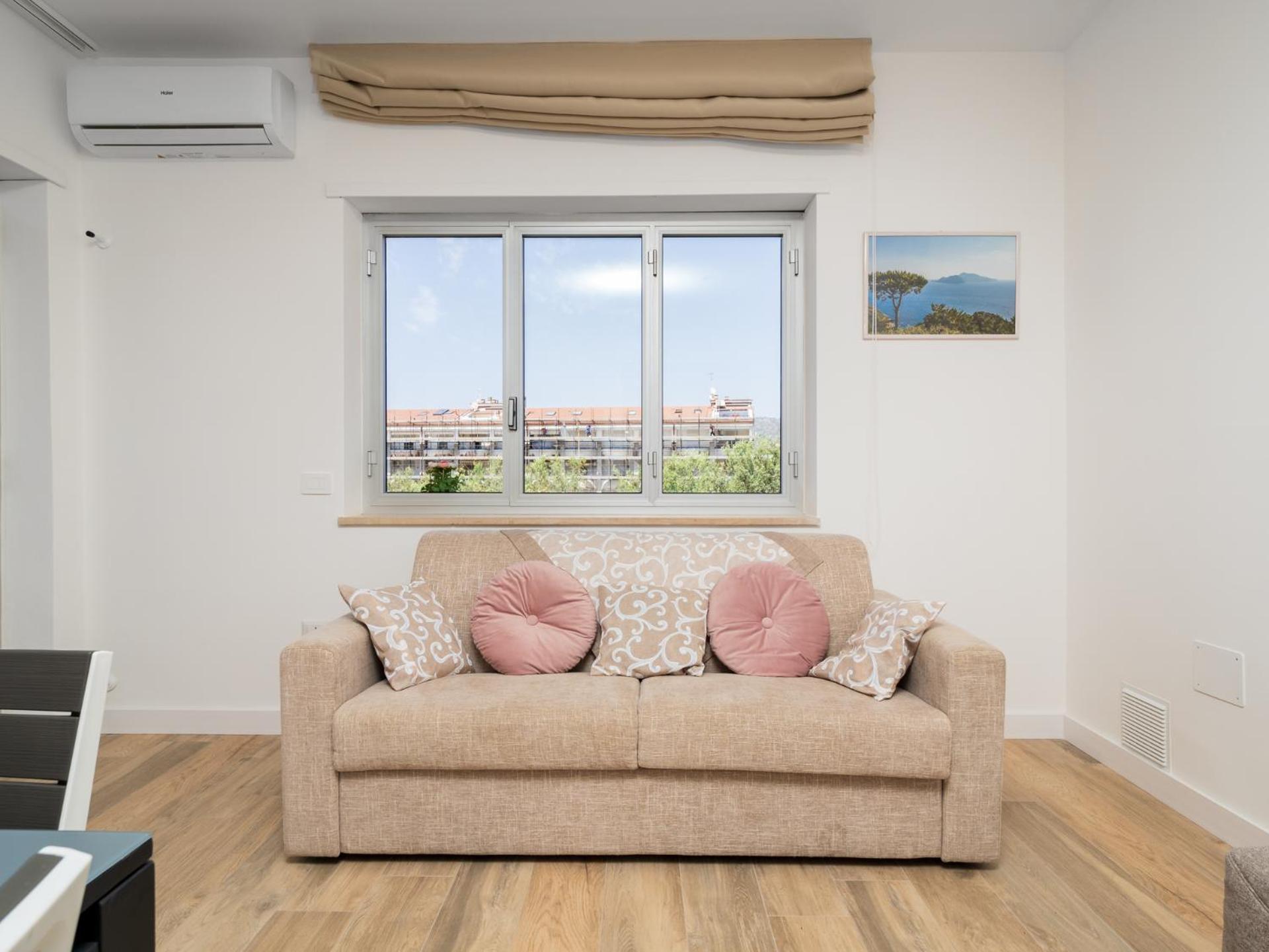 Nonno Angelo - 4 Bedrooms With Free Parking & Seaview Balcony Sorrento Exteriér fotografie